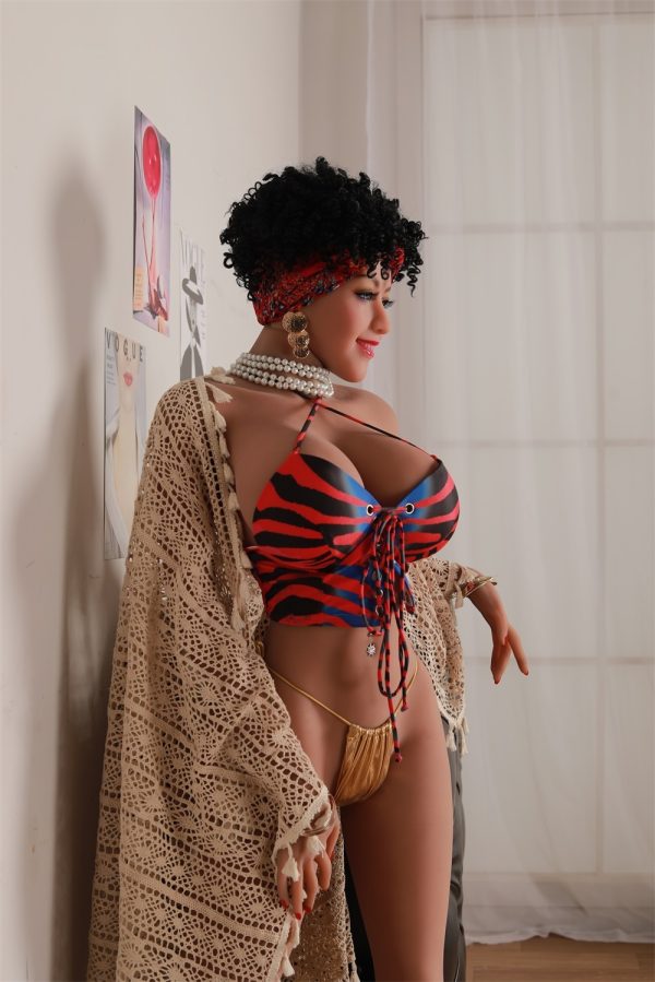 Busty Mildred 158CM Big Ass Sex Doll - Image 3