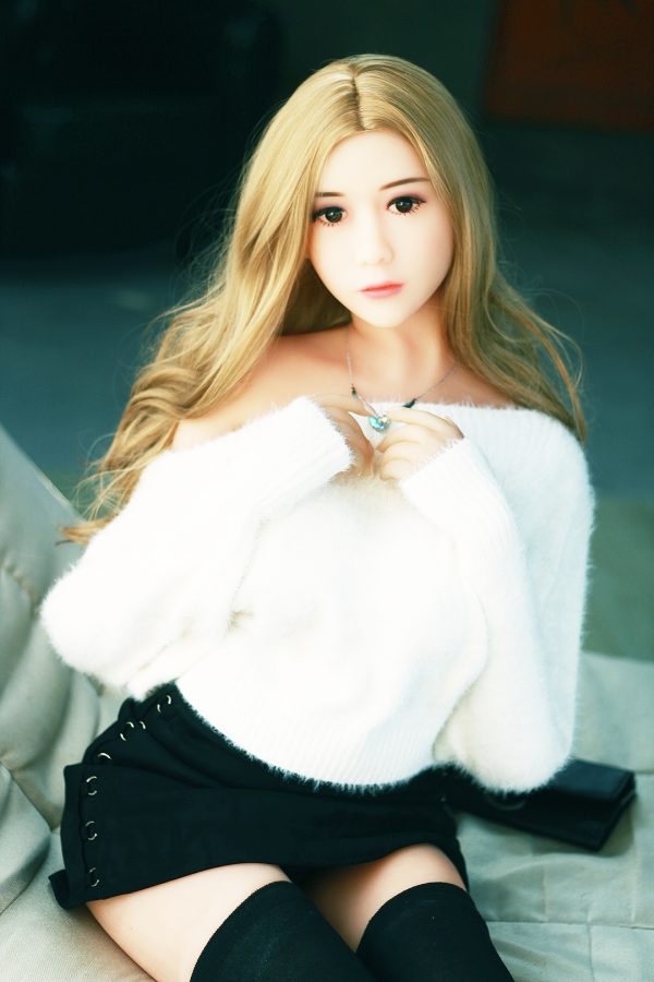 Elegant Asian Sex Doll Ingrid